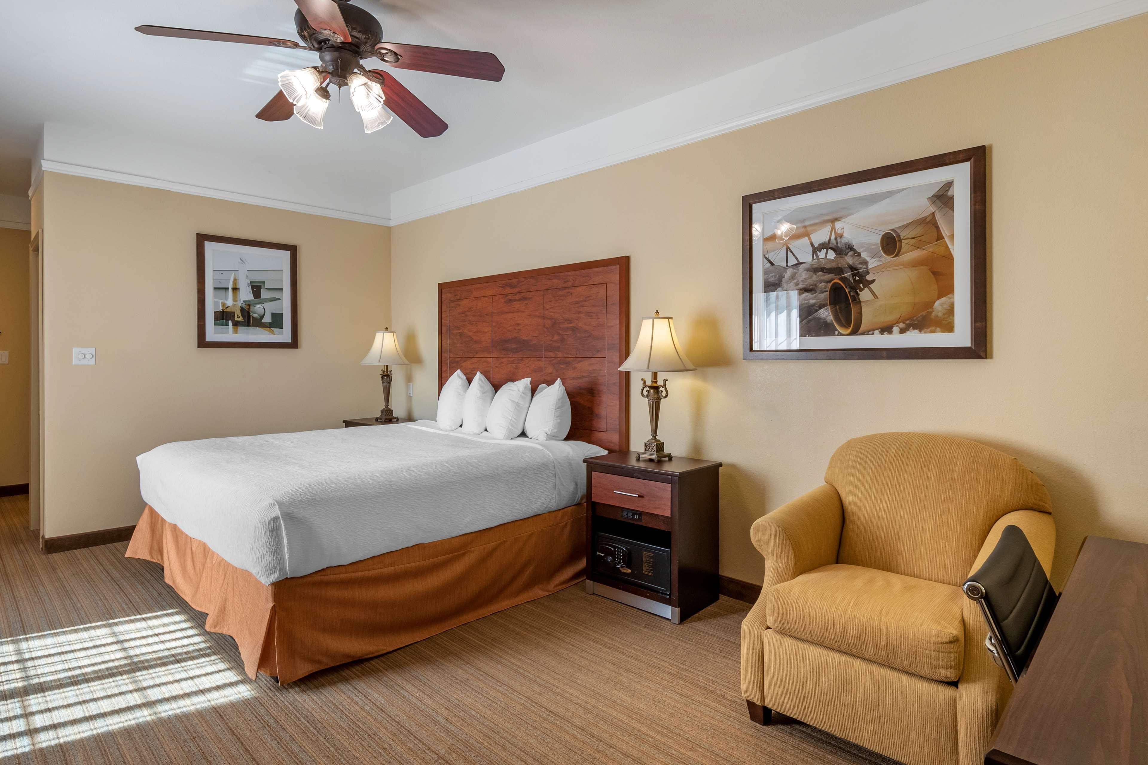 Best Western Plus Monica Royale Inn & Suites Greenville Exterior foto