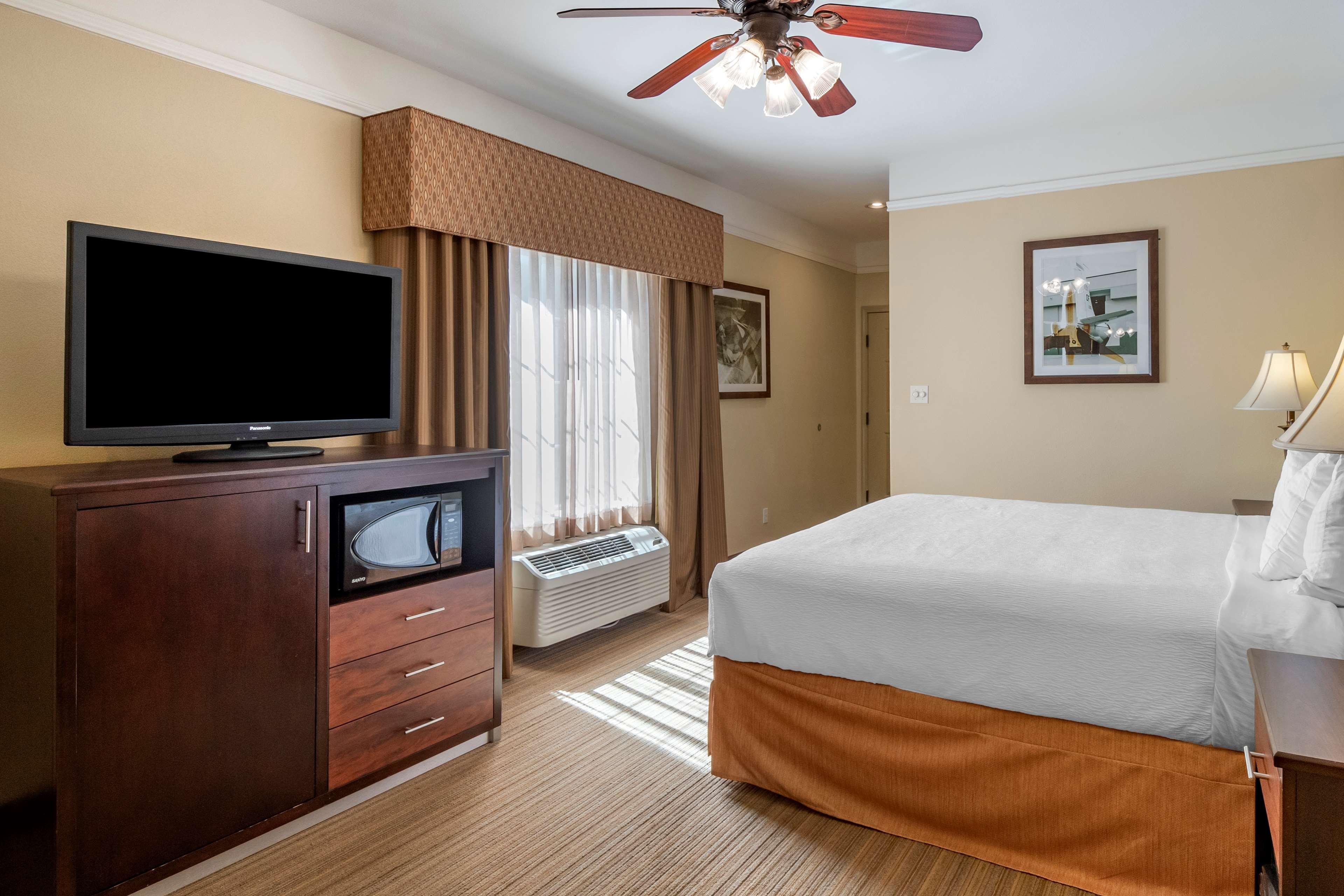 Best Western Plus Monica Royale Inn & Suites Greenville Exterior foto