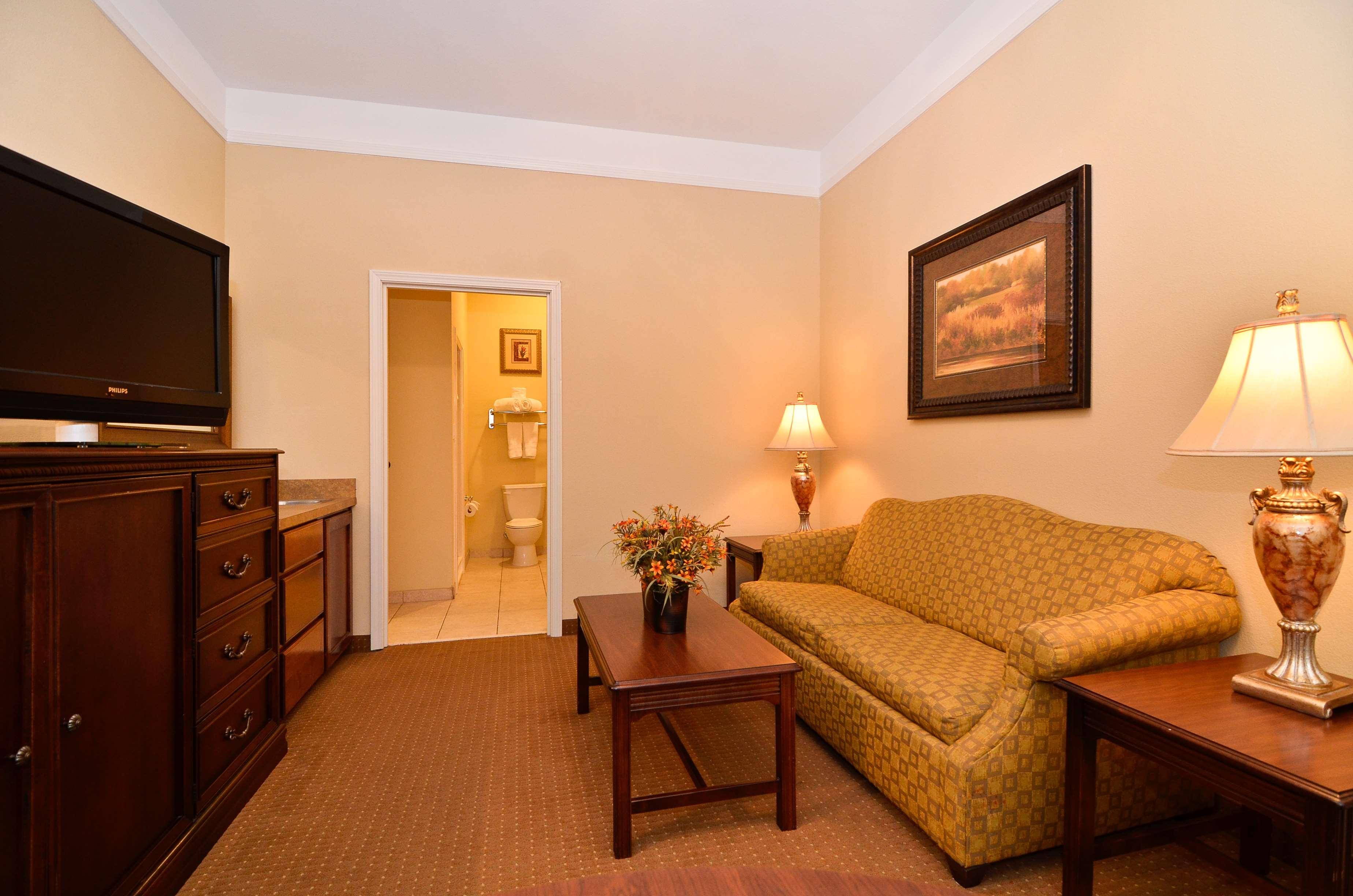 Best Western Plus Monica Royale Inn & Suites Greenville Exterior foto